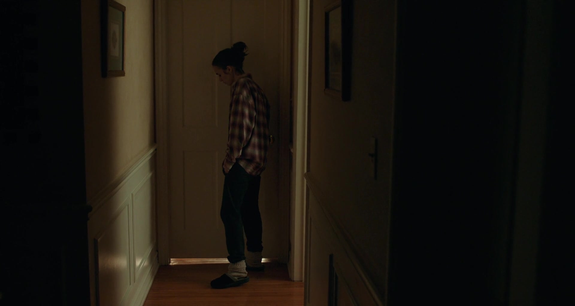 To_The_Bone_2017_1080p_BluRay_x264-5BYTS_LT5D_0207.jpg