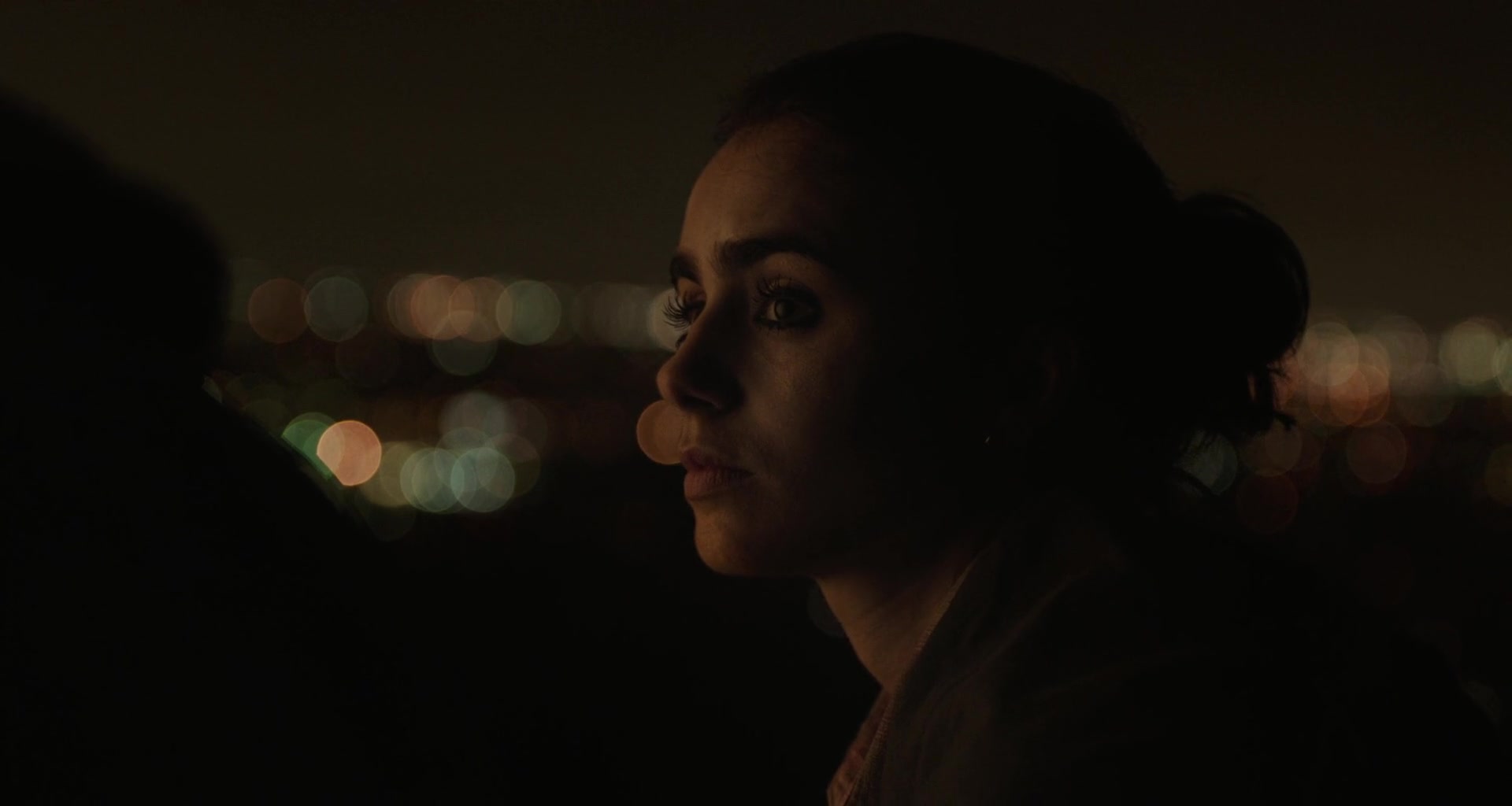 To_The_Bone_2017_1080p_BluRay_x264-5BYTS_LT5D_0262.jpg