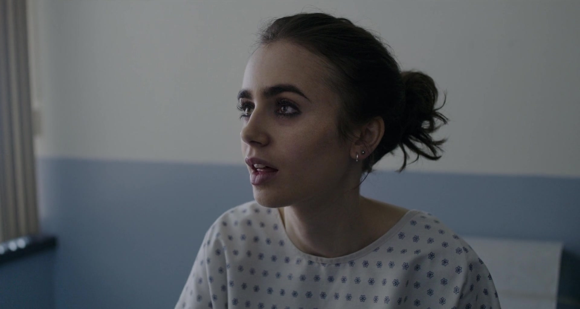 To_The_Bone_2017_1080p_BluRay_x264-5BYTS_LT5D_0405.jpg
