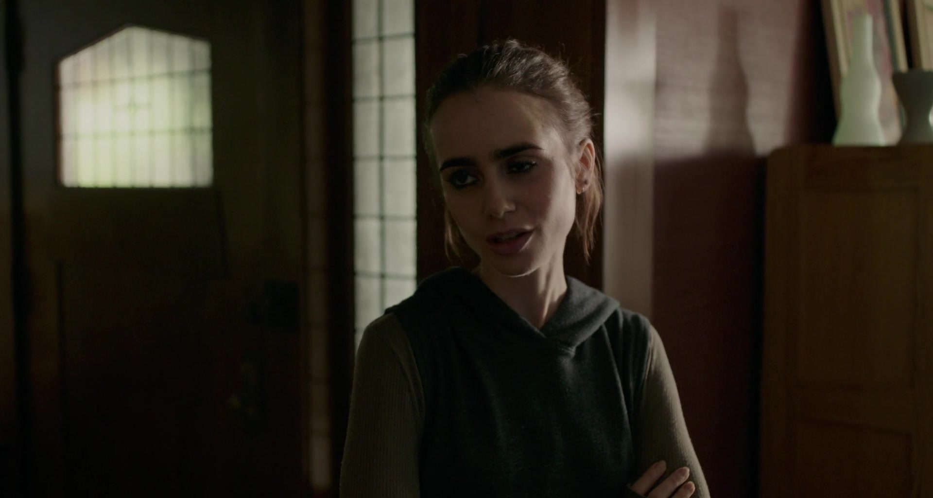 To_The_Bone_2017_1080p_BluRay_x264-5BYTS_LT5D_0657.jpg