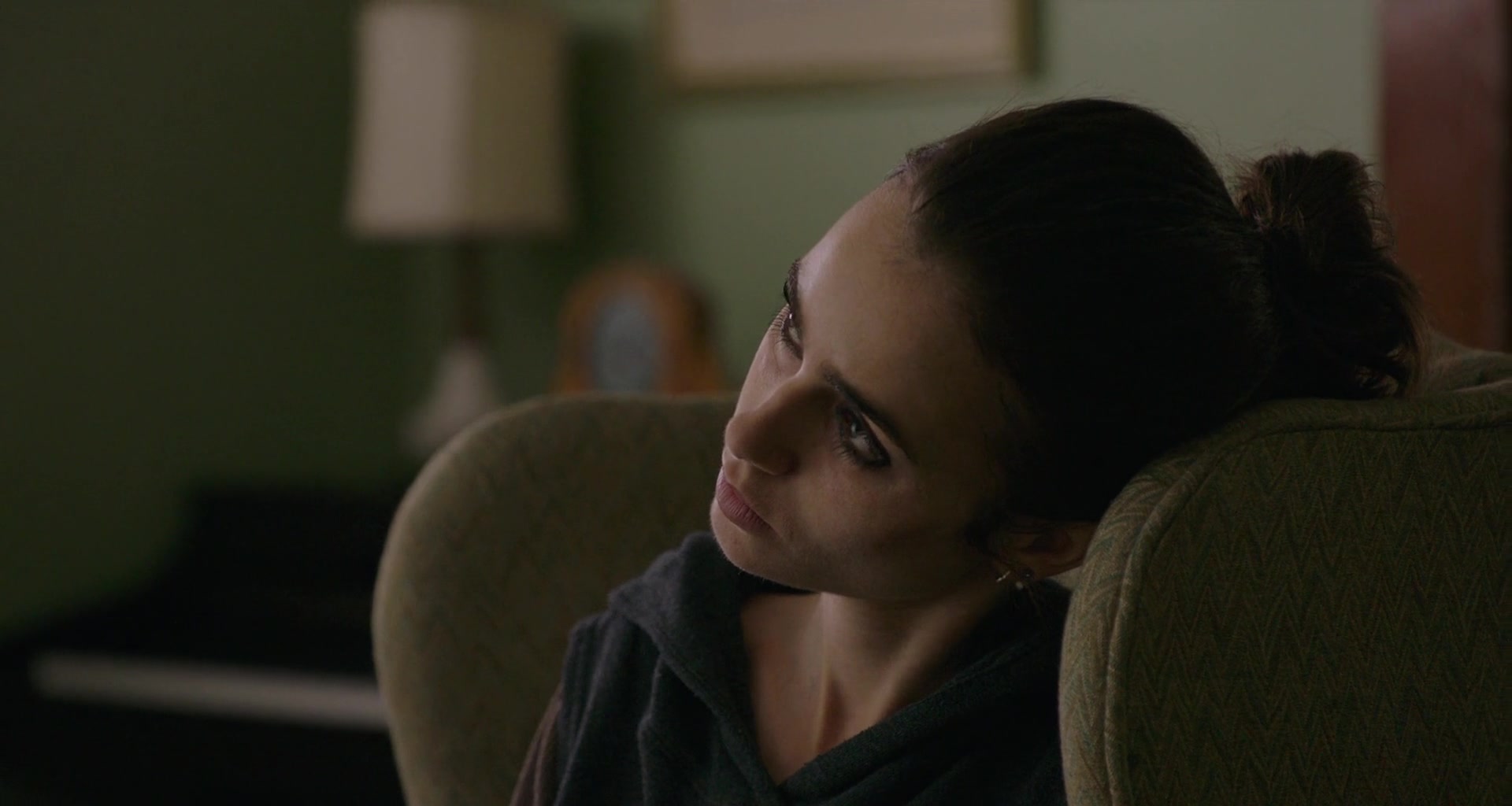 To_The_Bone_2017_1080p_BluRay_x264-5BYTS_LT5D_0731.jpg