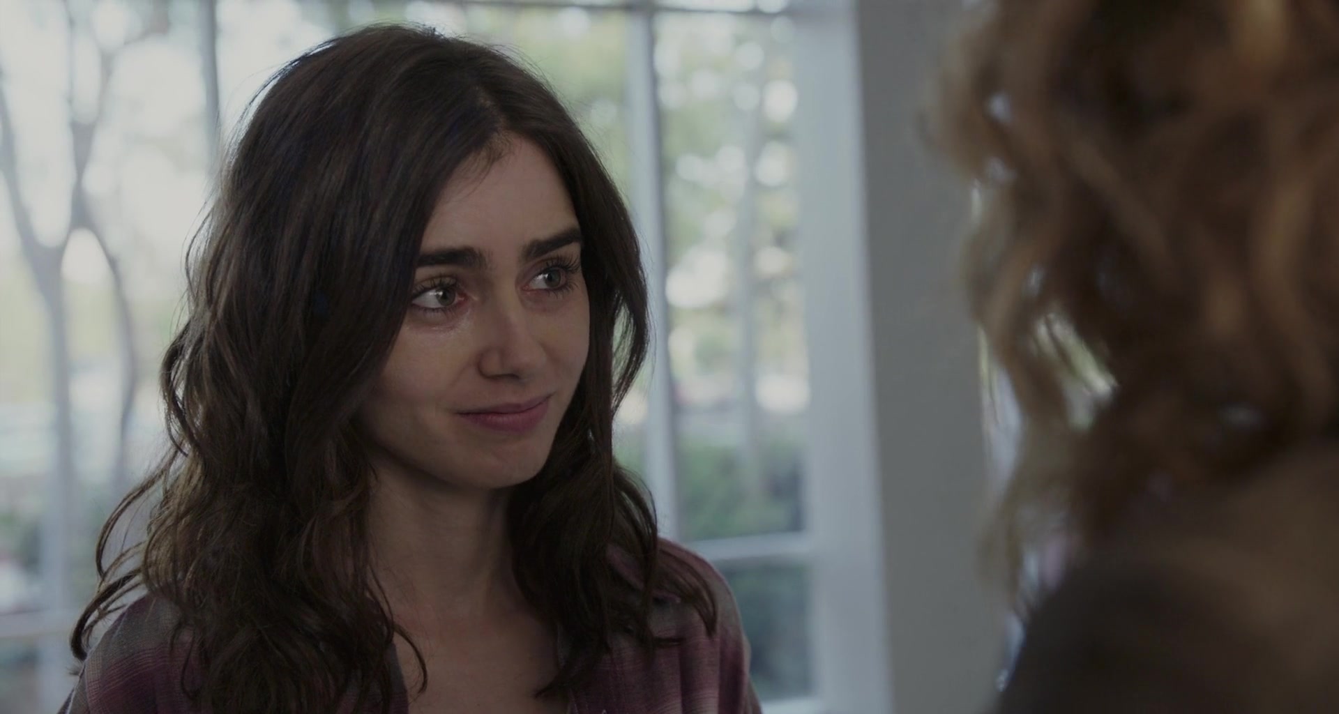 To_The_Bone_2017_1080p_BluRay_x264-5BYTS_LT5D_1103.jpg