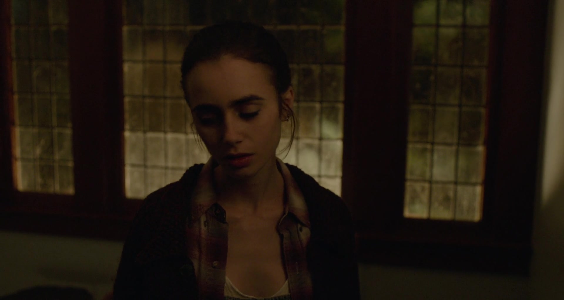 To_The_Bone_2017_1080p_BluRay_x264-5BYTS_LT5D_1225.jpg