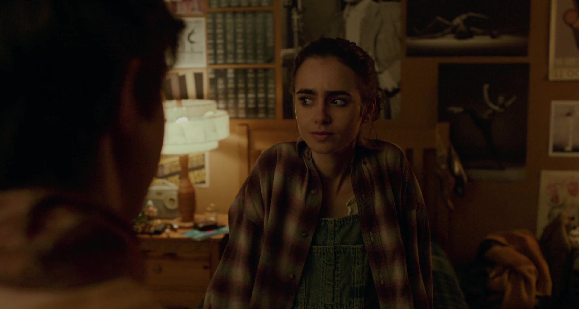 To_The_Bone_2017_1080p_BluRay_x264-5BYTS_LT5D_1330.jpg