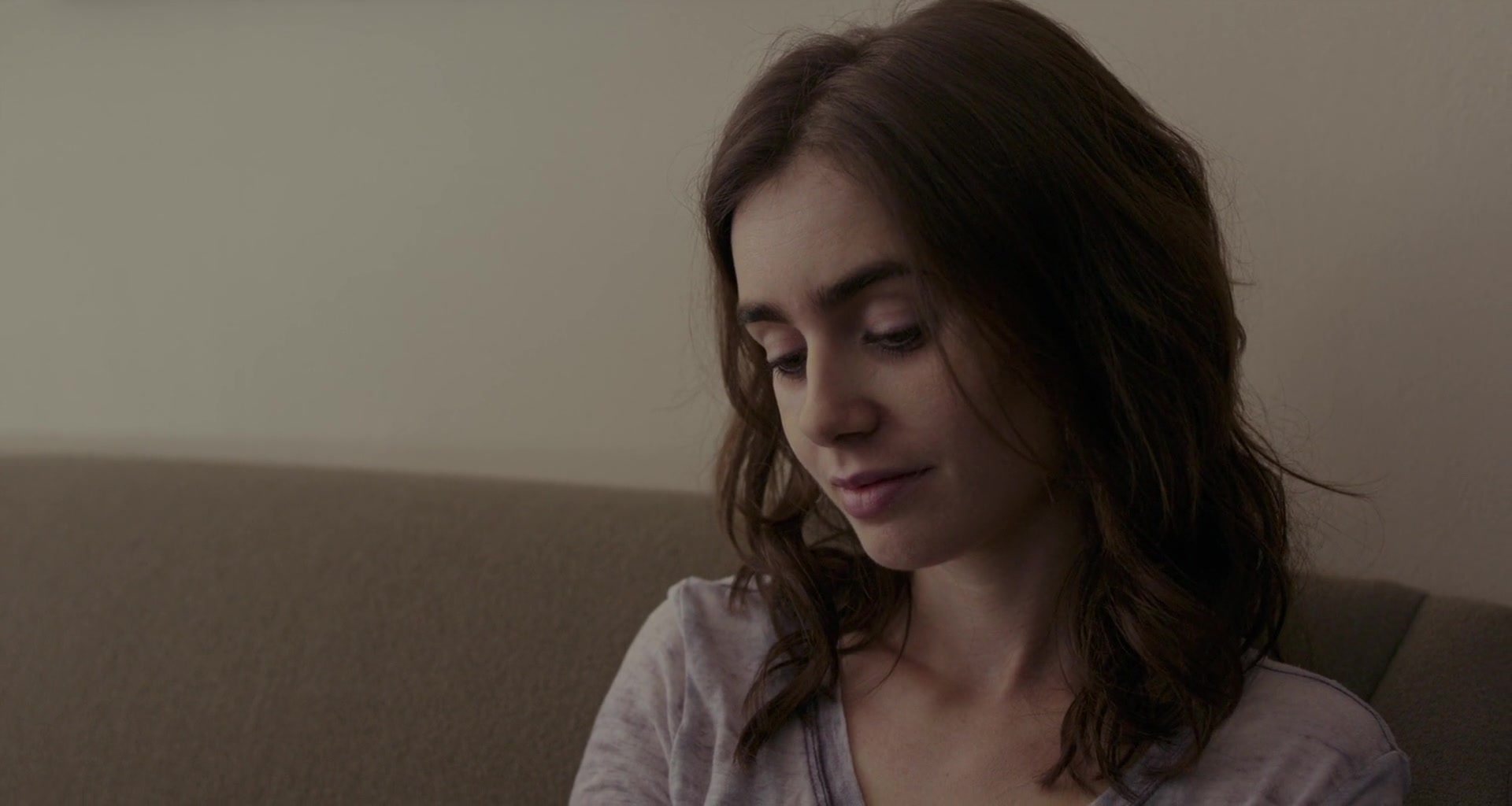 To_The_Bone_2017_1080p_BluRay_x264-5BYTS_LT5D_1534.jpg