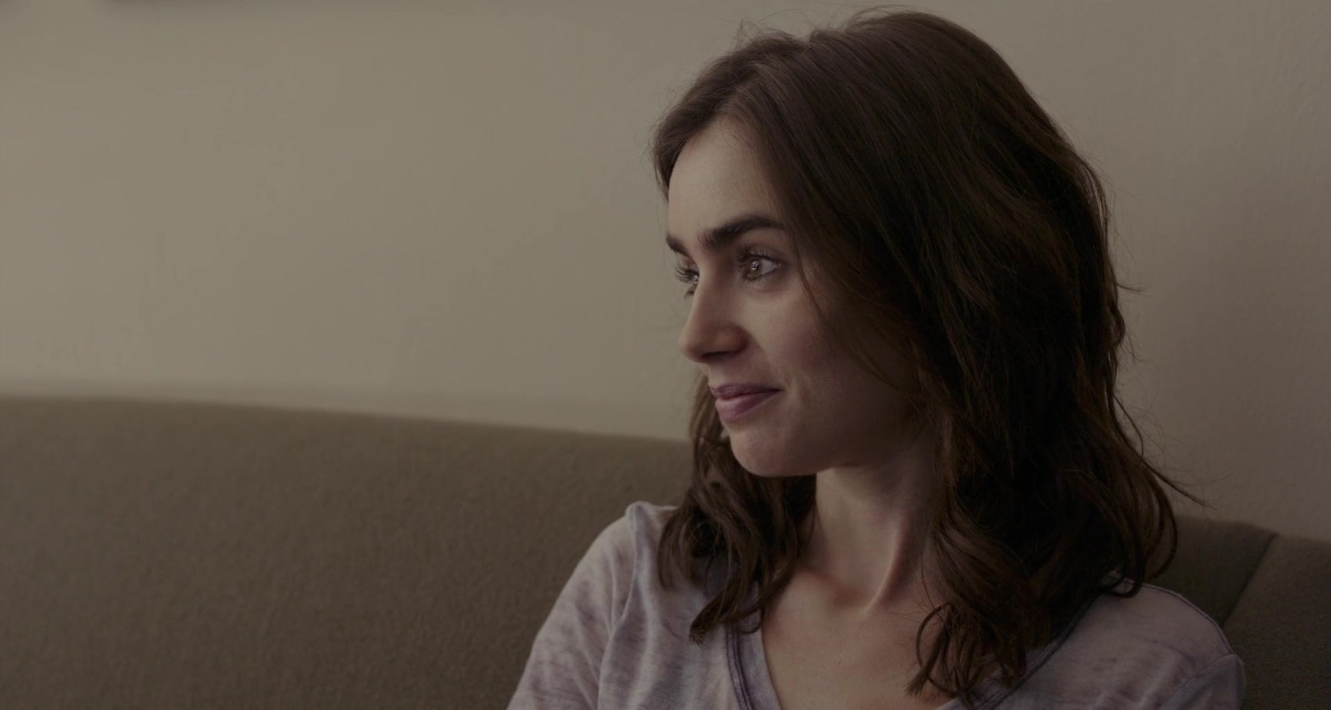 To_The_Bone_2017_1080p_BluRay_x264-5BYTS_LT5D_1541.jpg