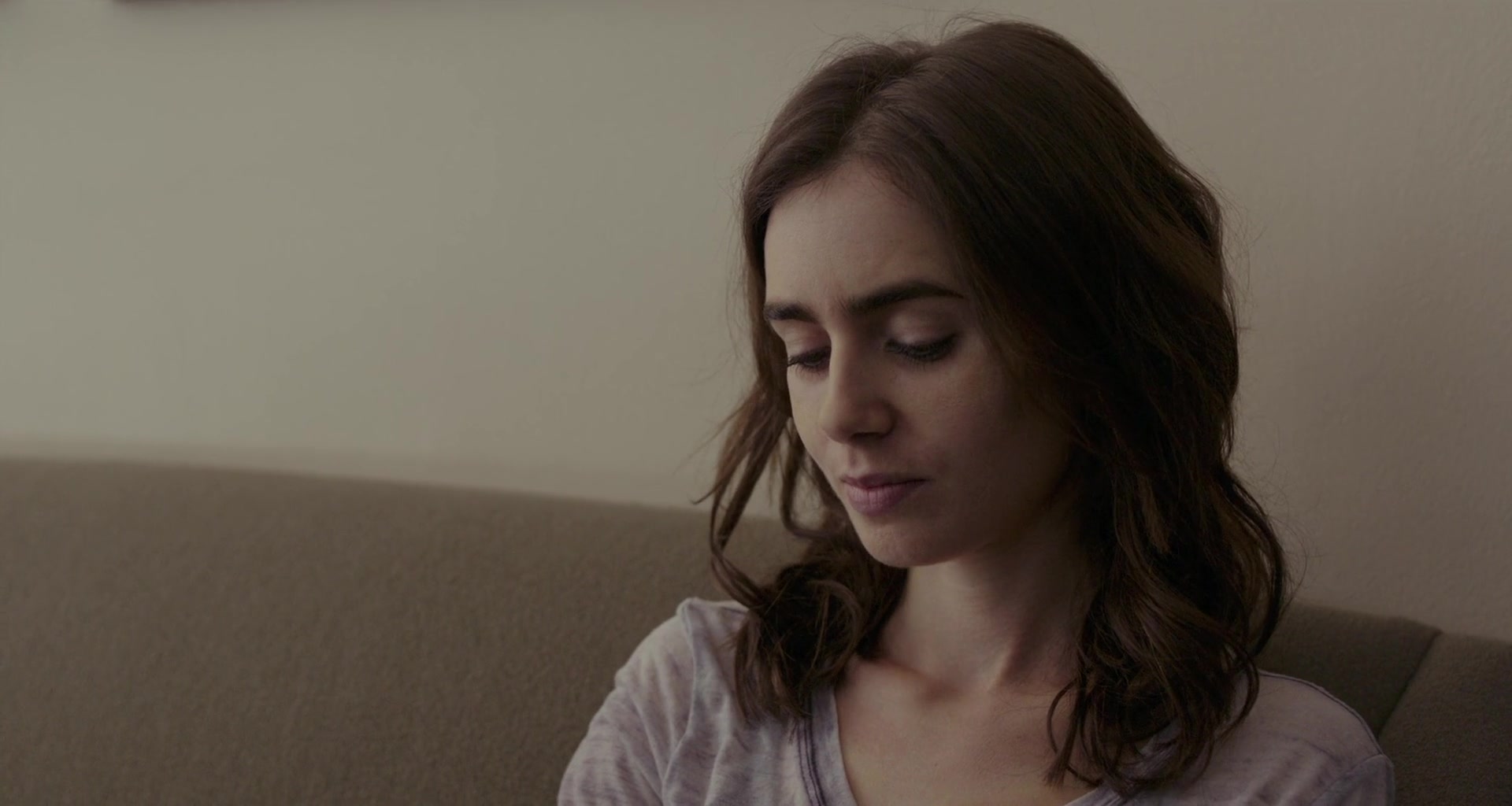 To_The_Bone_2017_1080p_BluRay_x264-5BYTS_LT5D_1569.jpg