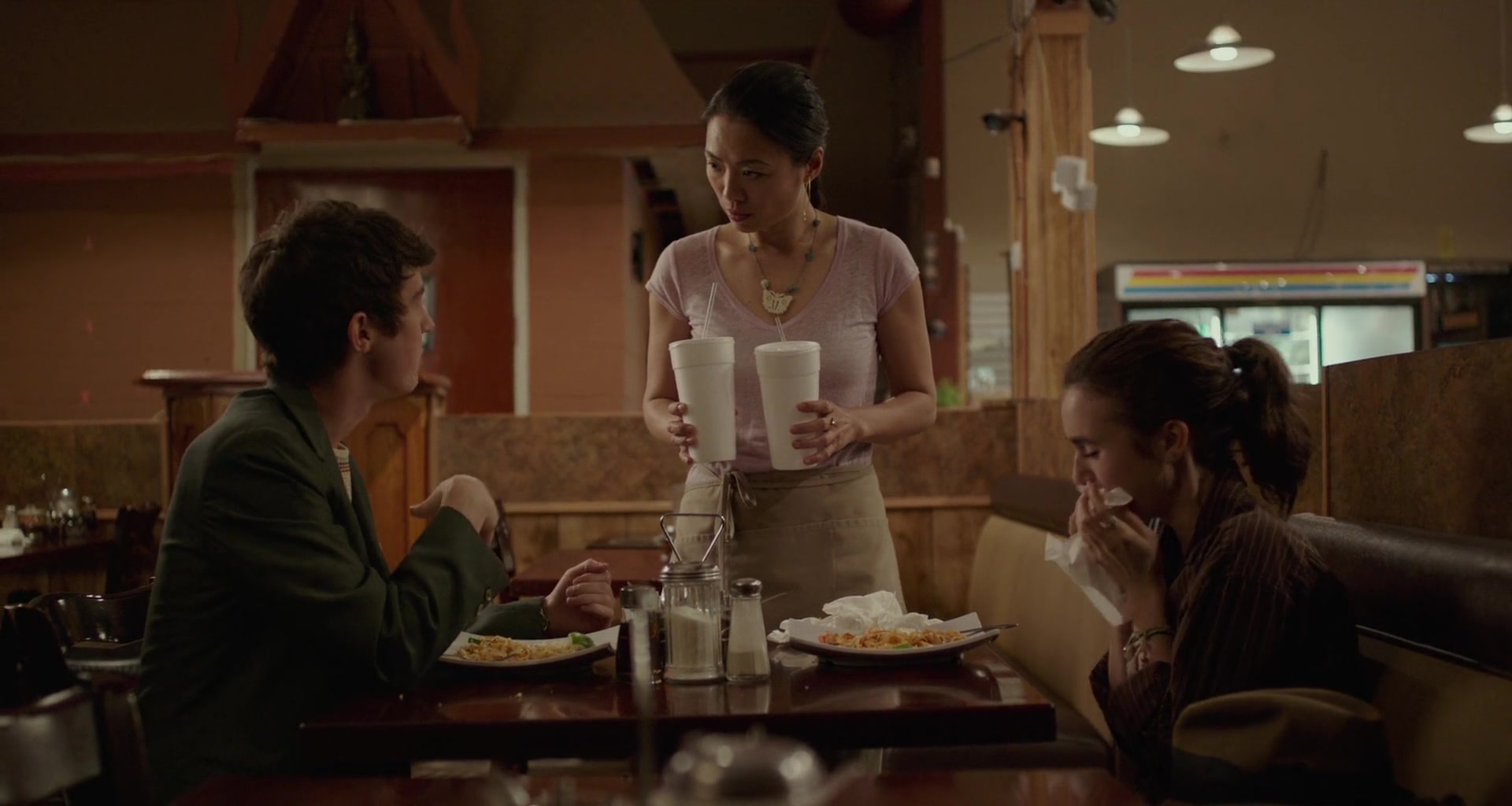 To_The_Bone_2017_1080p_BluRay_x264-5BYTS_LT5D_1707.jpg