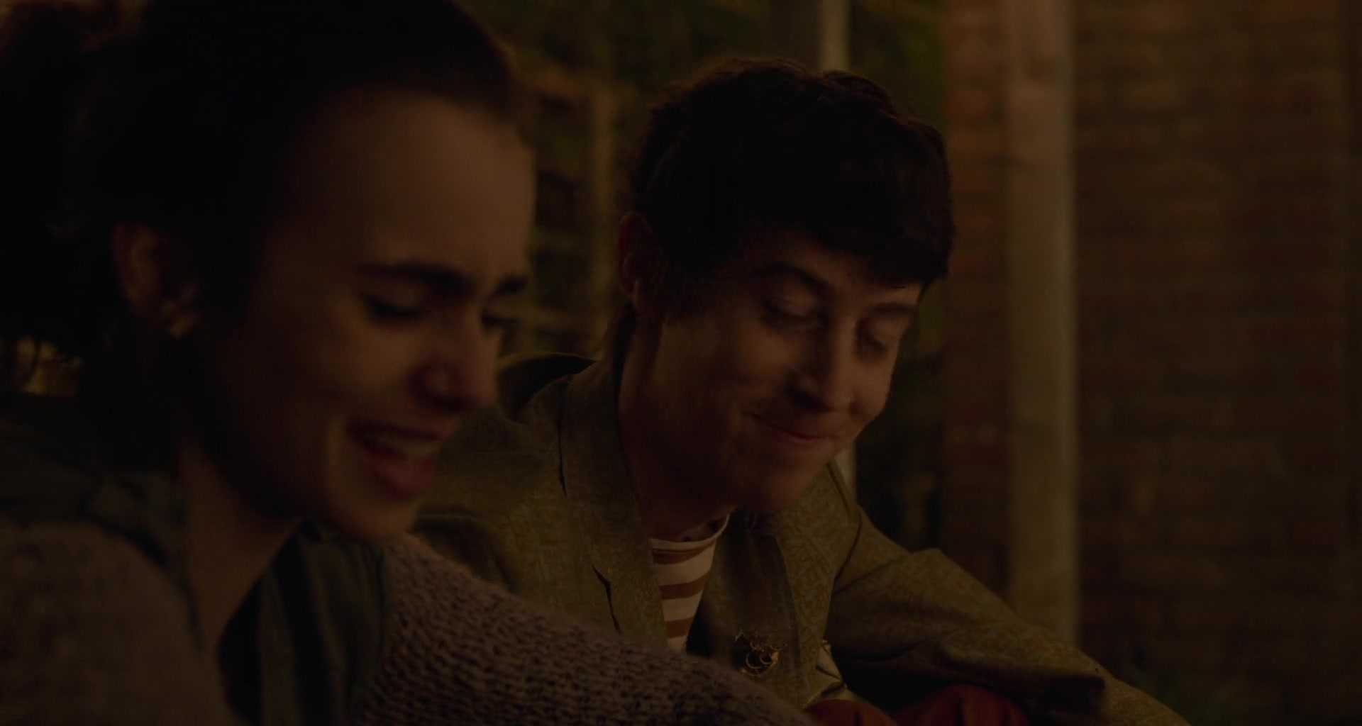 To_The_Bone_2017_1080p_BluRay_x264-5BYTS_LT5D_2002.jpg