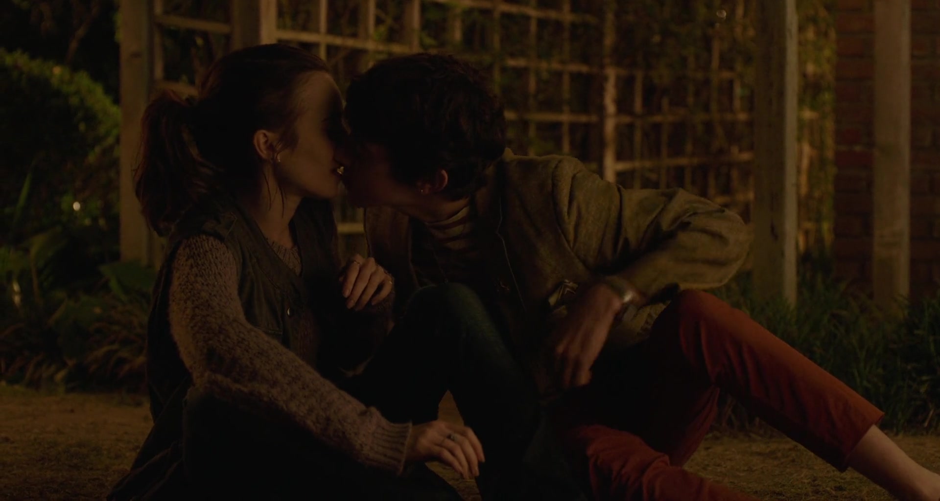 To_The_Bone_2017_1080p_BluRay_x264-5BYTS_LT5D_2015.jpg