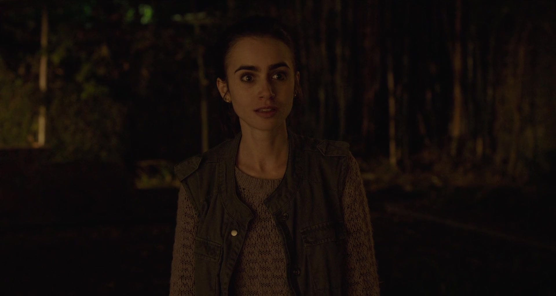 To_The_Bone_2017_1080p_BluRay_x264-5BYTS_LT5D_2051.jpg