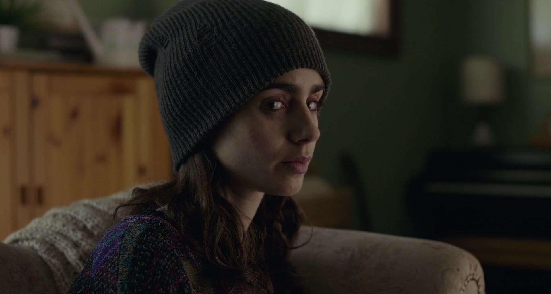 To_The_Bone_2017_1080p_BluRay_x264-5BYTS_LT5D_2203.jpg