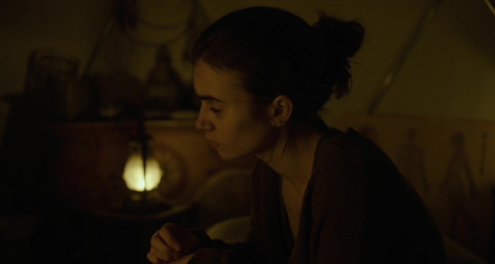 To_The_Bone_2017_1080p_BluRay_x264-5BYTS_LT5D_2505.jpg