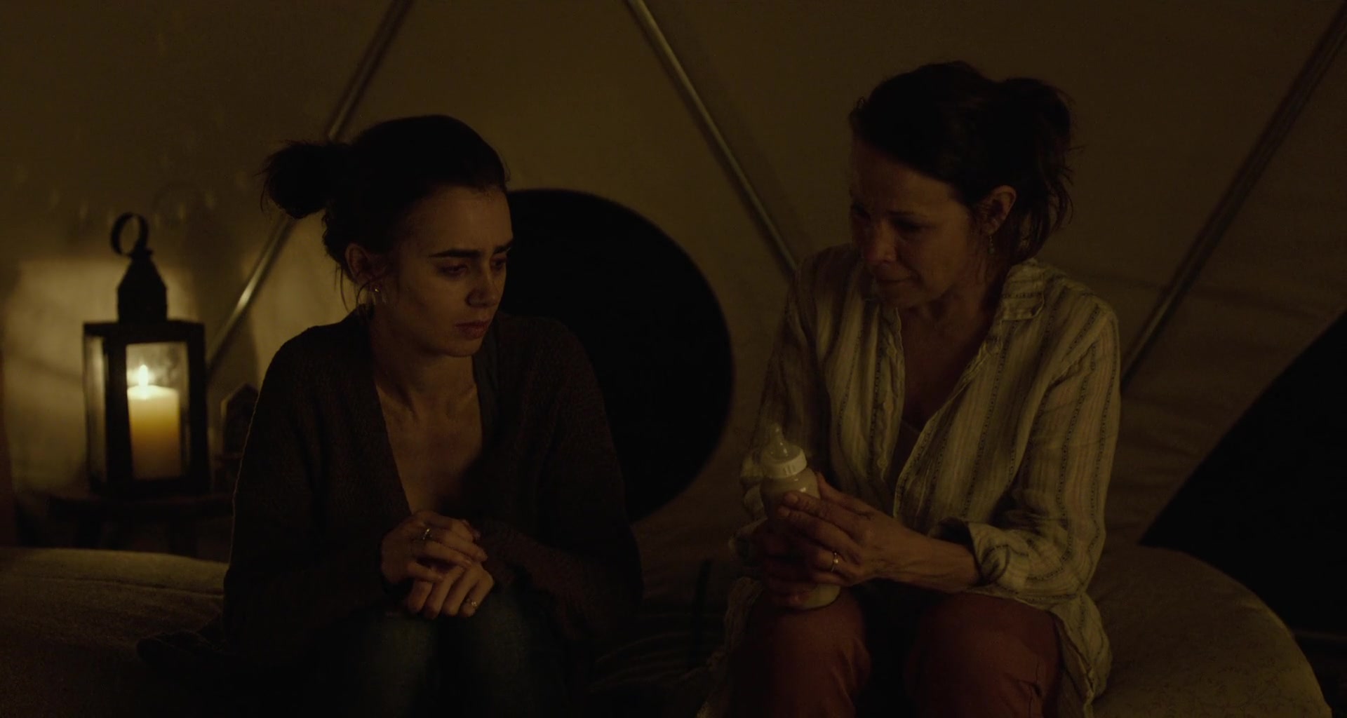 To_The_Bone_2017_1080p_BluRay_x264-5BYTS_LT5D_2512.jpg