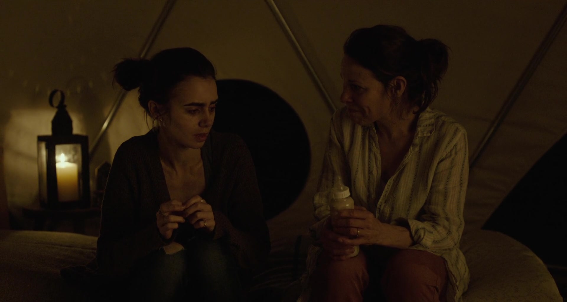 To_The_Bone_2017_1080p_BluRay_x264-5BYTS_LT5D_2515.jpg