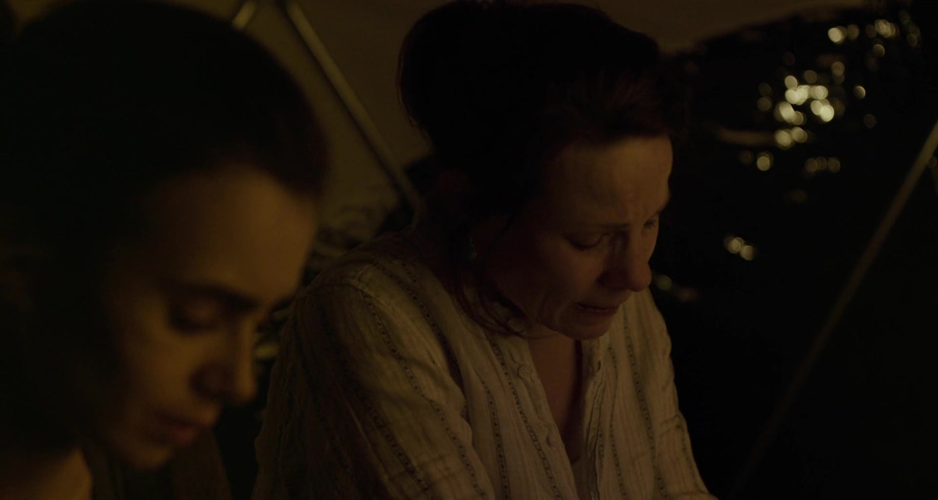 To_The_Bone_2017_1080p_BluRay_x264-5BYTS_LT5D_2527.jpg