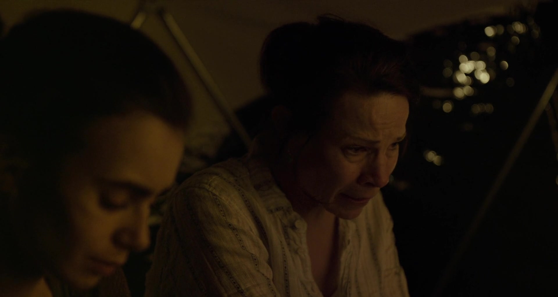 To_The_Bone_2017_1080p_BluRay_x264-5BYTS_LT5D_2533.jpg