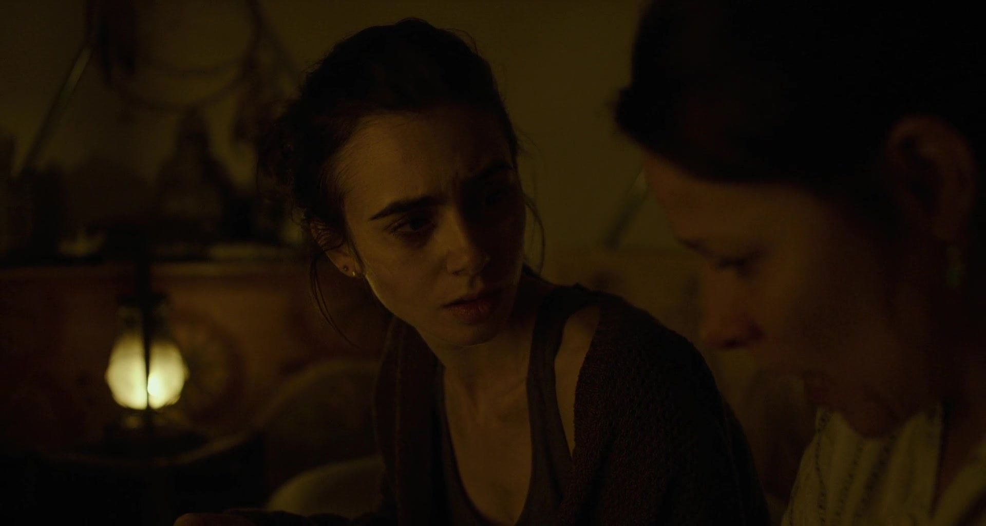 To_The_Bone_2017_1080p_BluRay_x264-5BYTS_LT5D_2556.jpg