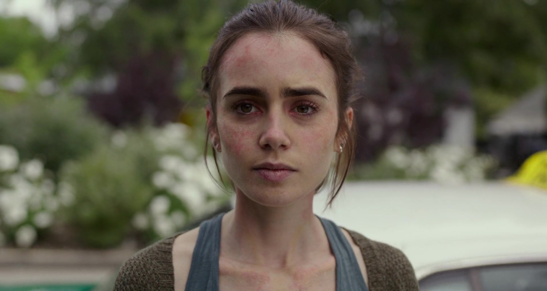 To_The_Bone_2017_1080p_BluRay_x264-5BYTS_LT5D_2785.jpg