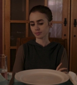 To_The_Bone_2017_1080p_BluRay_x264-5BYTS_LT5D_0760.jpg