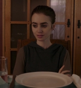 To_The_Bone_2017_1080p_BluRay_x264-5BYTS_LT5D_0776.jpg