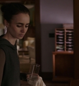 To_The_Bone_2017_1080p_BluRay_x264-5BYTS_LT5D_0836.jpg