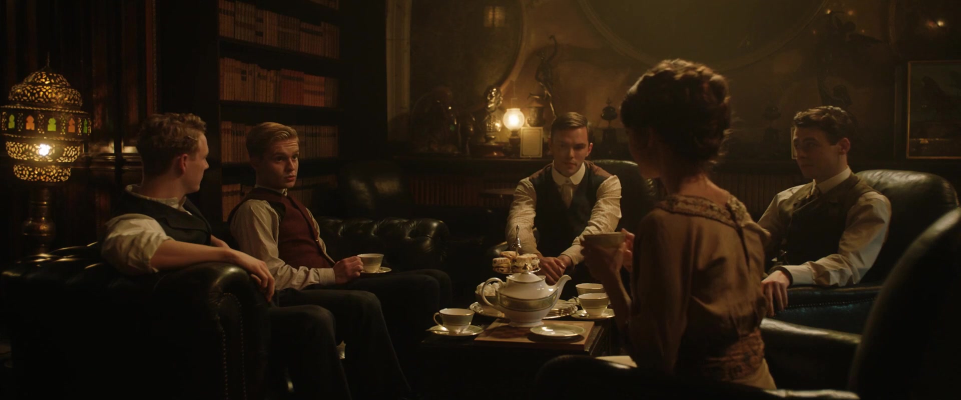 Tolkien_2019_1080p_BluRay_2812029.jpg