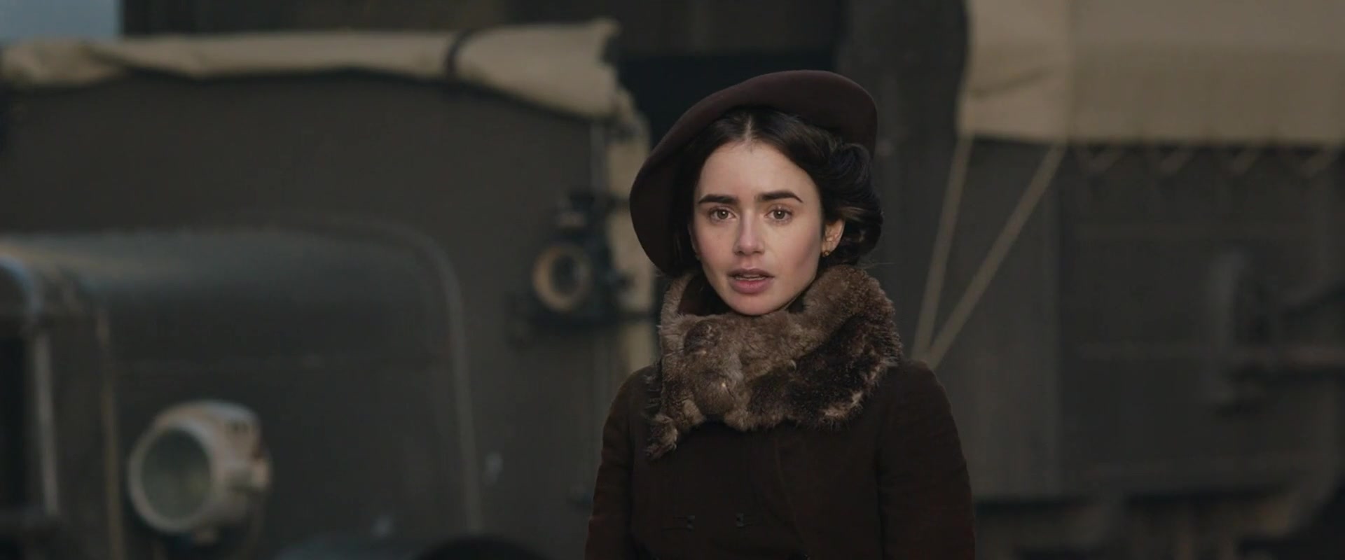 Tolkien_2019_1080p_BluRay_2838429.jpg