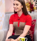 _Lorraine__TV_show_in_London2C_UK_21.jpg