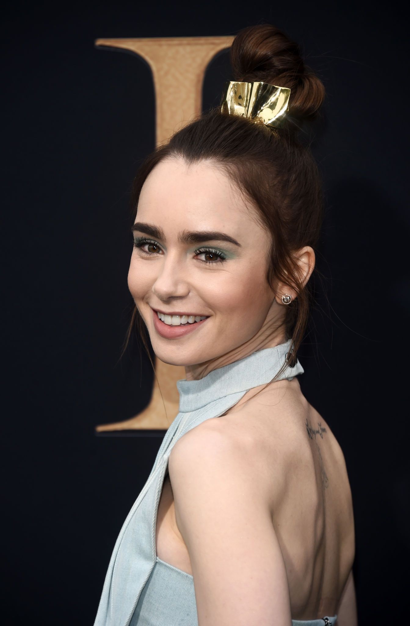 1147908182_1.jpg 1147908182_1.jpg