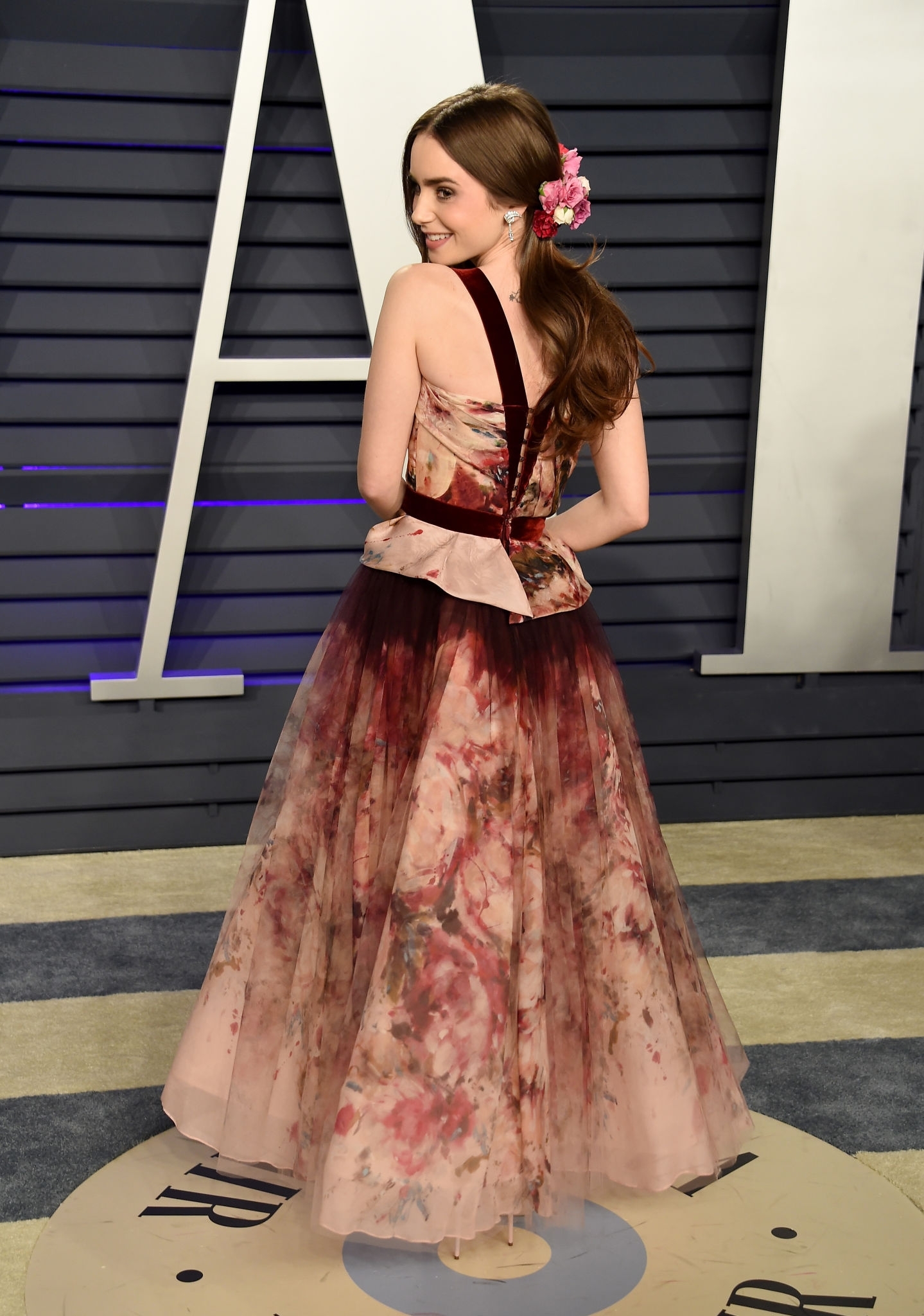 2019_Vanity_Fair_Oscar_Party_Hosted_28929.jpg