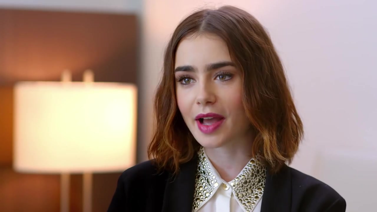 Bystander_Revolution__Lily_Collins___Being_The_New_Kid_144.jpg