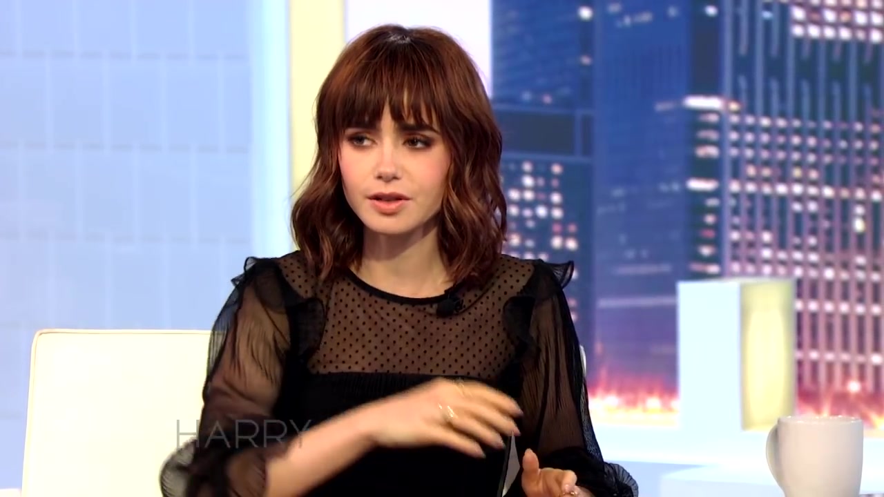 Lily_Collins27_Favorite_Phil_Collins_Song_Is____063.jpg