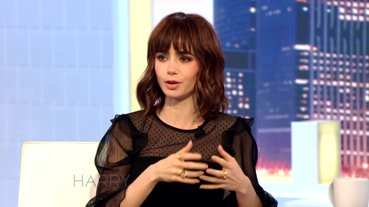 Lily_Collins27_Favorite_Phil_Collins_Song_Is____094.jpg Lily_Collins27_Favorite_Phil_Collins_Song_Is____094.jpg