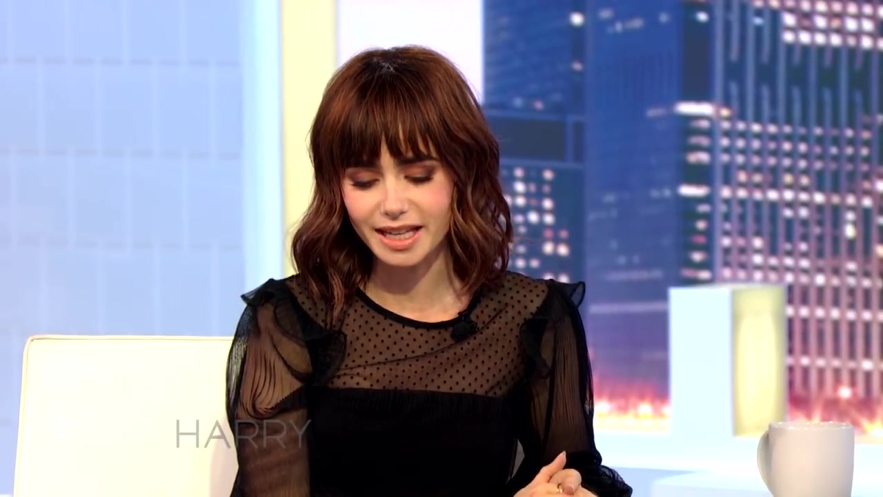 Lily_Collins27_Favorite_Phil_Collins_Song_Is____115.jpg