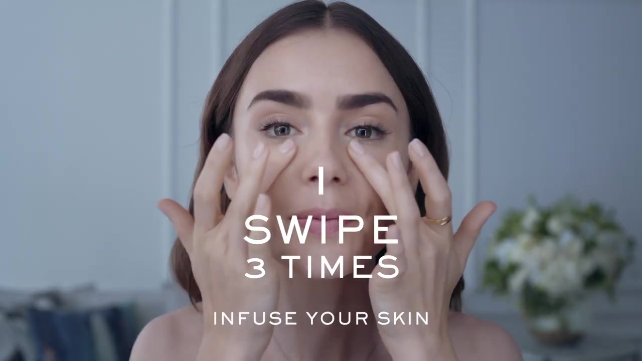 15_seconds_to_Youthful2C_Brighter_Eyes_with_Lily_Collins_-_NEW_Advanced_Genifique_Eye_Cream_031.jpg 15_seconds_to_Youthful2C_Brighter_Eyes_with_Lily_Collins_-_NEW_Advanced_Genifique_Eye_Cream_031.jpg