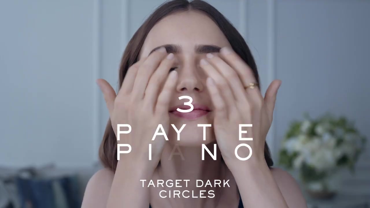 15_seconds_to_Youthful2C_Brighter_Eyes_with_Lily_Collins_-_NEW_Advanced_Genifique_Eye_Cream_079.jpg