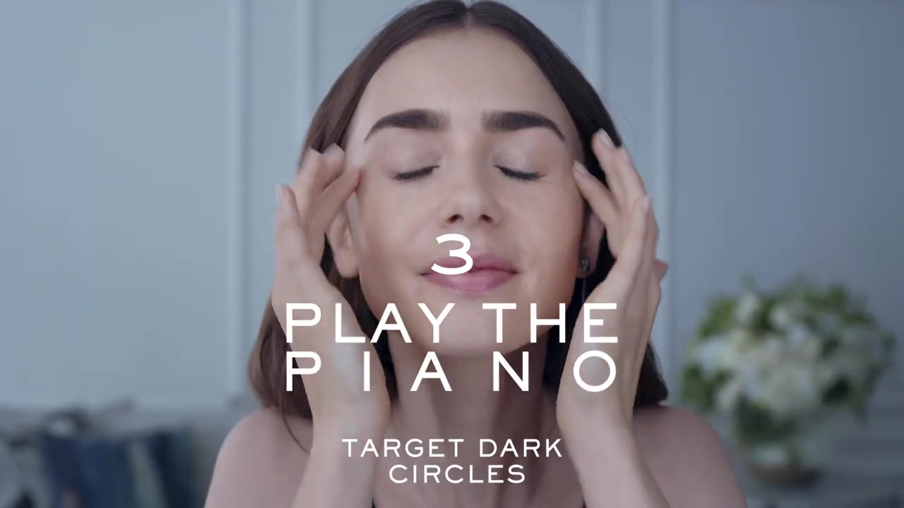 15_seconds_to_Youthful2C_Brighter_Eyes_with_Lily_Collins_-_NEW_Advanced_Genifique_Eye_Cream_081.jpg