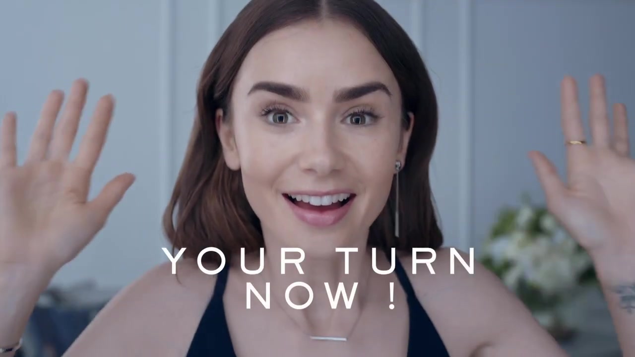 15_seconds_to_Youthful2C_Brighter_Eyes_with_Lily_Collins_-_NEW_Advanced_Genifique_Eye_Cream_086.jpg