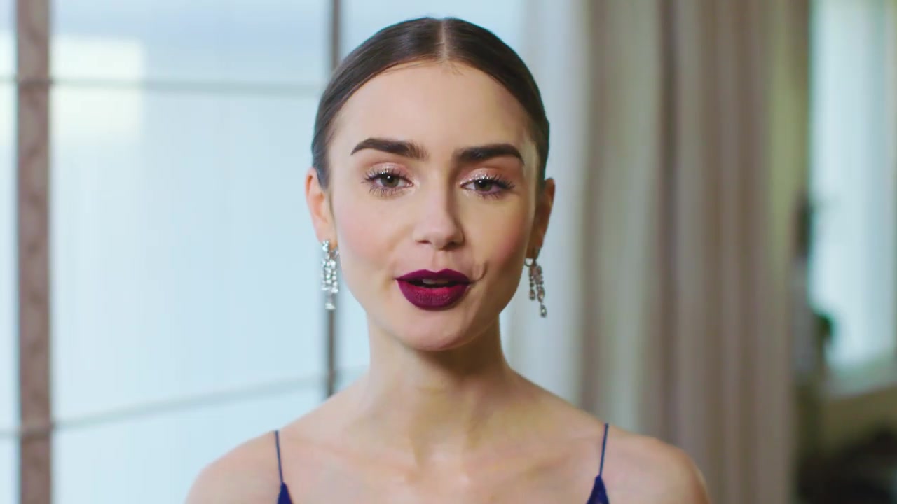 BONJOUR_LANCOME___Behind_the_scenes_with_Lily_Collins_068.jpg