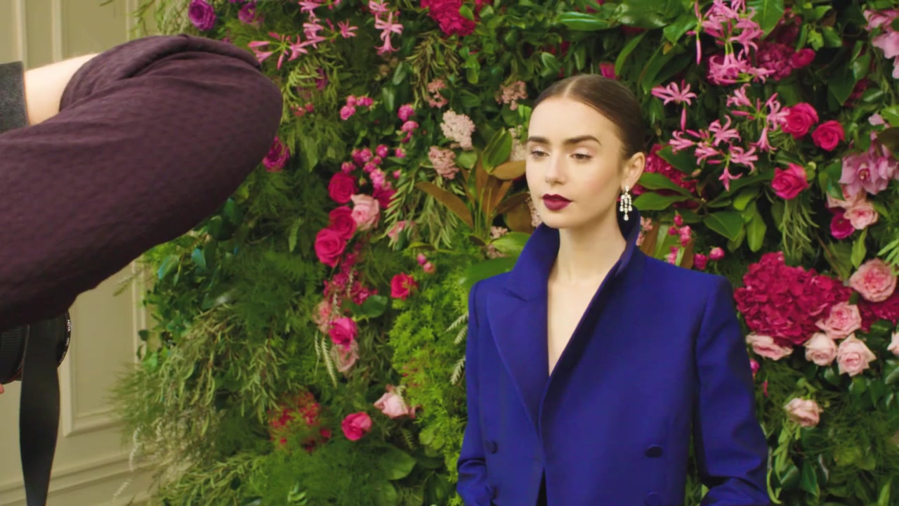 BONJOUR_LANCOME___Behind_the_scenes_with_Lily_Collins_144.jpg BONJOUR_LANCOME___Behind_the_scenes_with_Lily_Collins_144.jpg