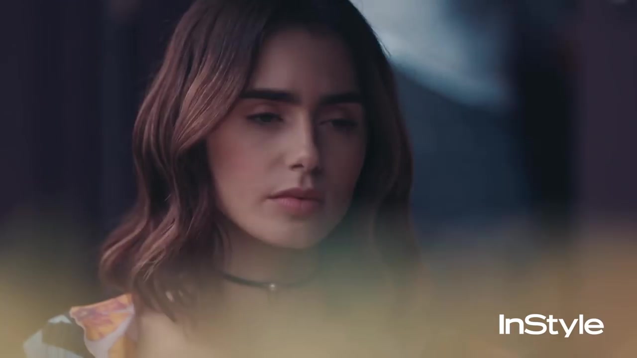 How_Lily_Collins_Fell_in_Love_With_Her_Brows___InStyle_044.jpg