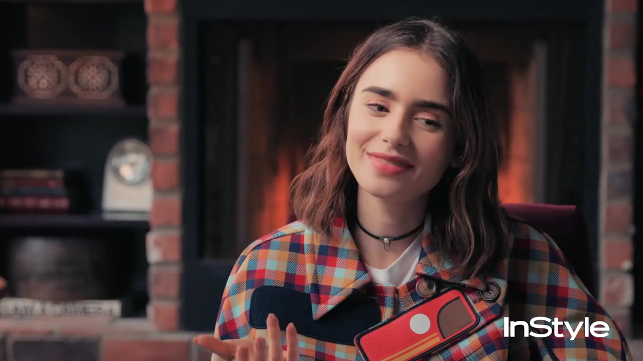 How_Lily_Collins_Fell_in_Love_With_Her_Brows___InStyle_058.jpg