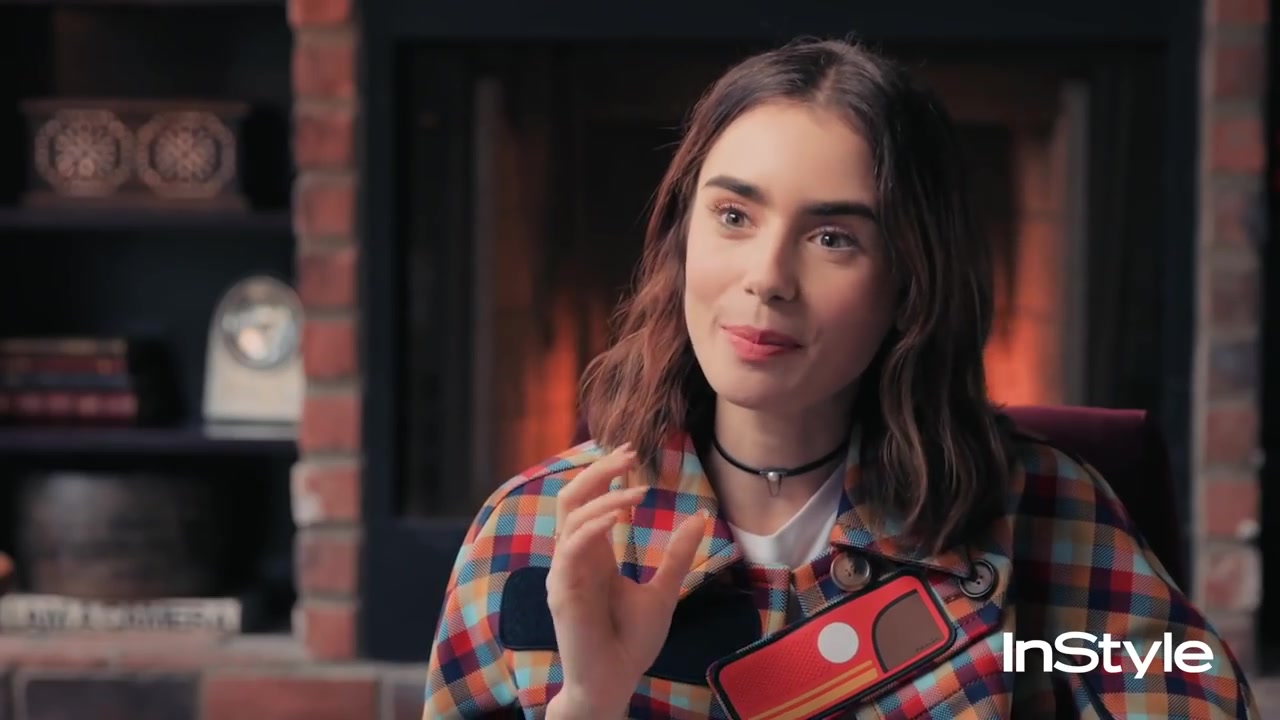 How_Lily_Collins_Fell_in_Love_With_Her_Brows___InStyle_062.jpg