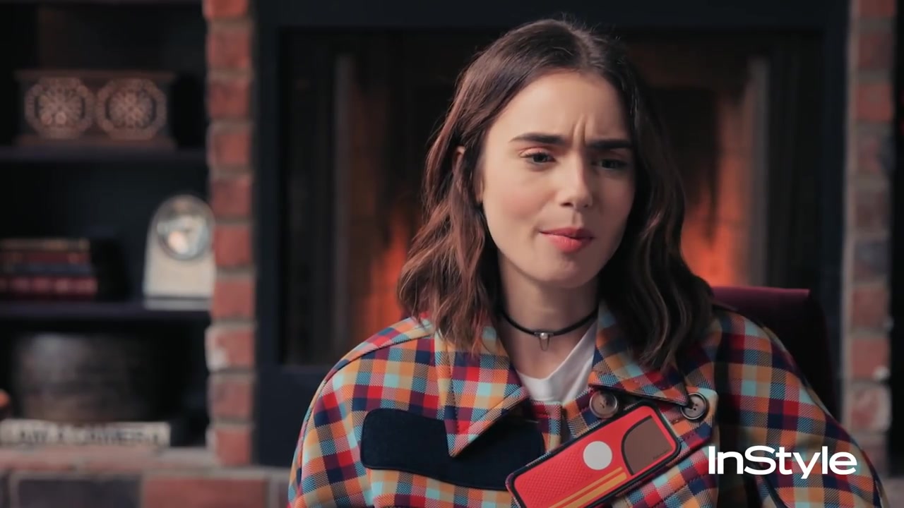 How_Lily_Collins_Fell_in_Love_With_Her_Brows___InStyle_092.jpg