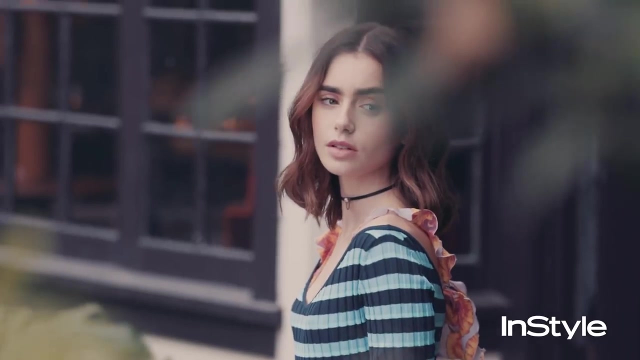 How_Lily_Collins_Fell_in_Love_With_Her_Brows___InStyle_121.jpg
