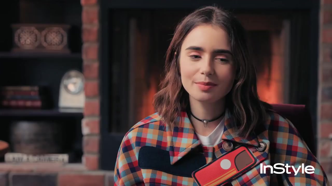 How_Lily_Collins_Fell_in_Love_With_Her_Brows___InStyle_134.jpg