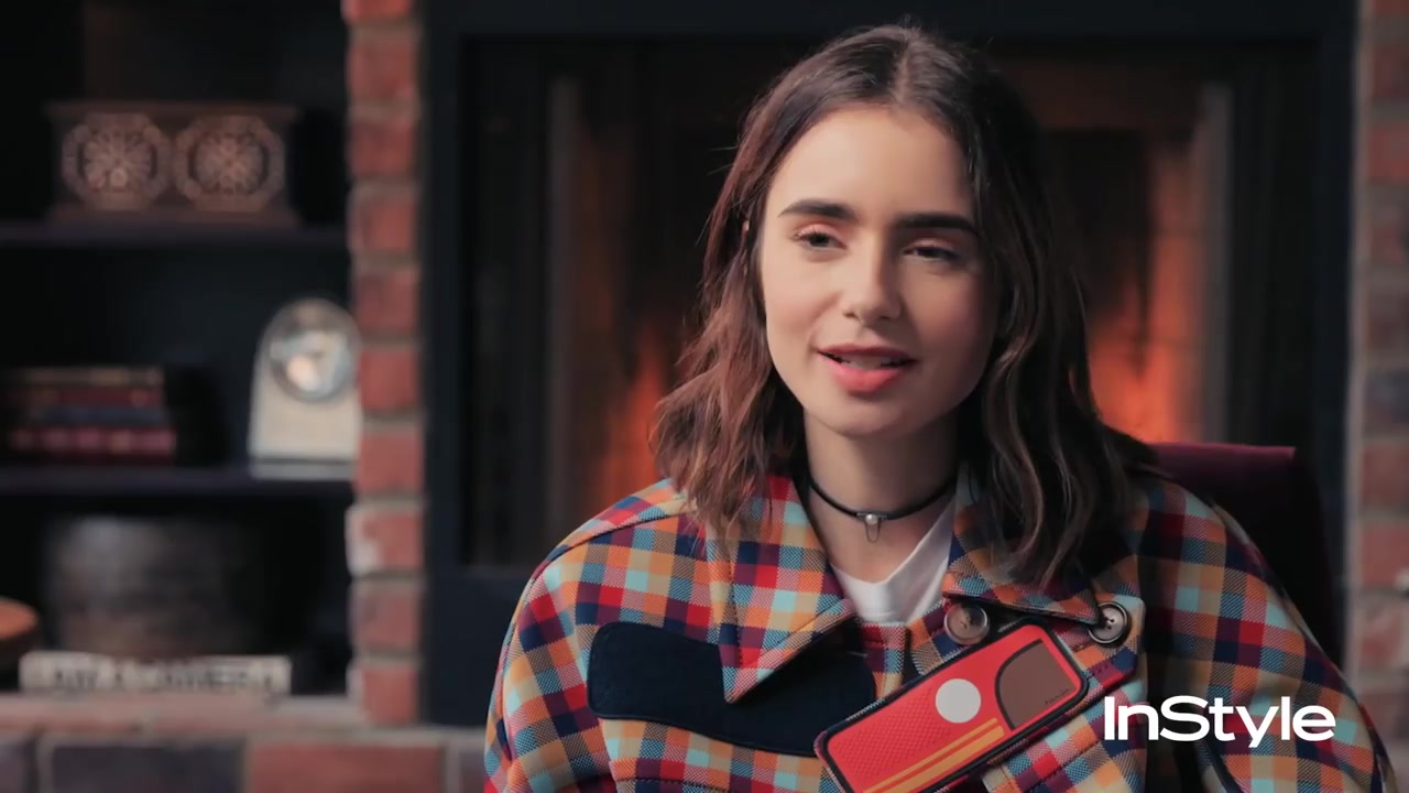How_Lily_Collins_Fell_in_Love_With_Her_Brows___InStyle_135.jpg
