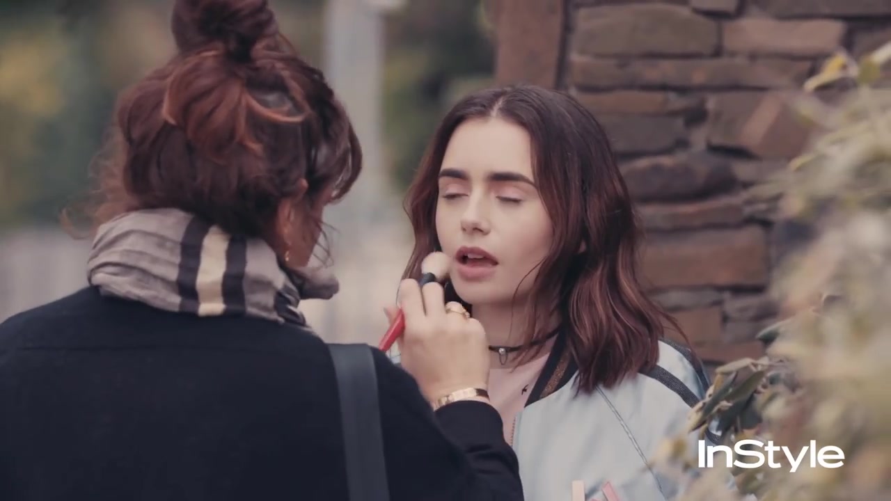 How_Lily_Collins_Fell_in_Love_With_Her_Brows___InStyle_149.jpg