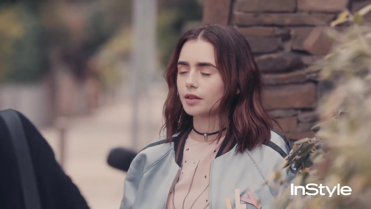 How_Lily_Collins_Fell_in_Love_With_Her_Brows___InStyle_152.jpg